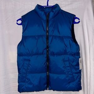 Boys Blue Puffer Vest.  Old Navy.  Size M(8). New With Tags